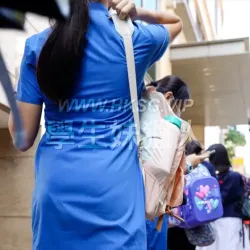 協恩緊身旗袍妹