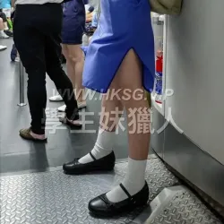 SSGC高叉旗袍學生妹